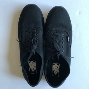 Vans Authentic Black/Black Lo Pro
